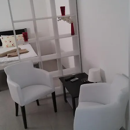 Apartment A-mol *