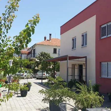 A-mol * Zadar